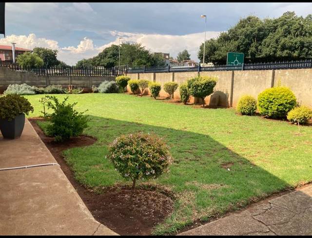3 BEDROOM HOUSE FOR SALE IN VANDERBIJLPARK CW 6
